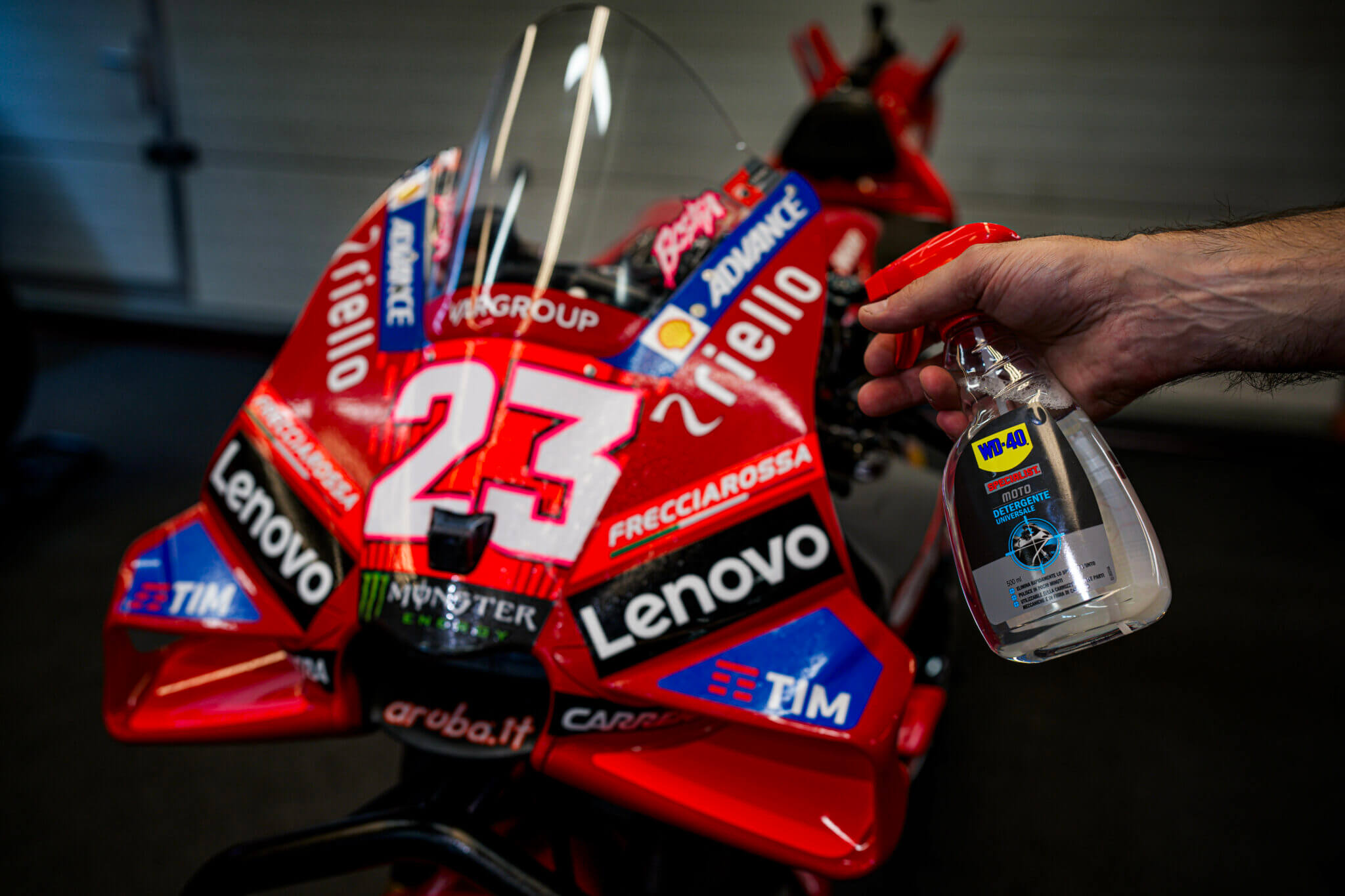 WD40 Ducati Moto Limpiador Total