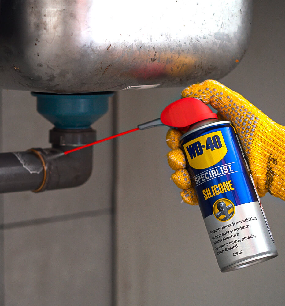wd40 eimea campaign specialist silicon banner932x1000 2